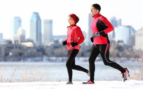 runnersworld's tweet photo. How running in the cold affects your immune system: http://t.co/XbM2C3UVdy #RWWinterWeek http://t.co/0FrE8to6NL