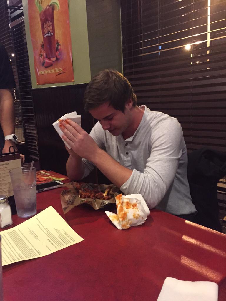 Faux Brad McGuire (bradmcguire96) Twitter