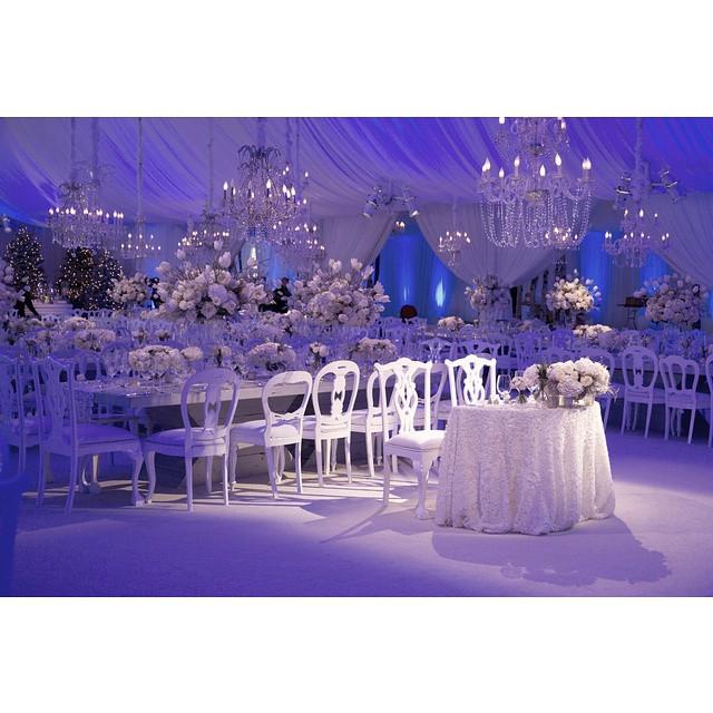RevelryDesign's tweet image. Happy Holidays!  Dreaming of Winter Weddings today!!! We worked with Sharon Sacks and her team at @Sacks_Producti...