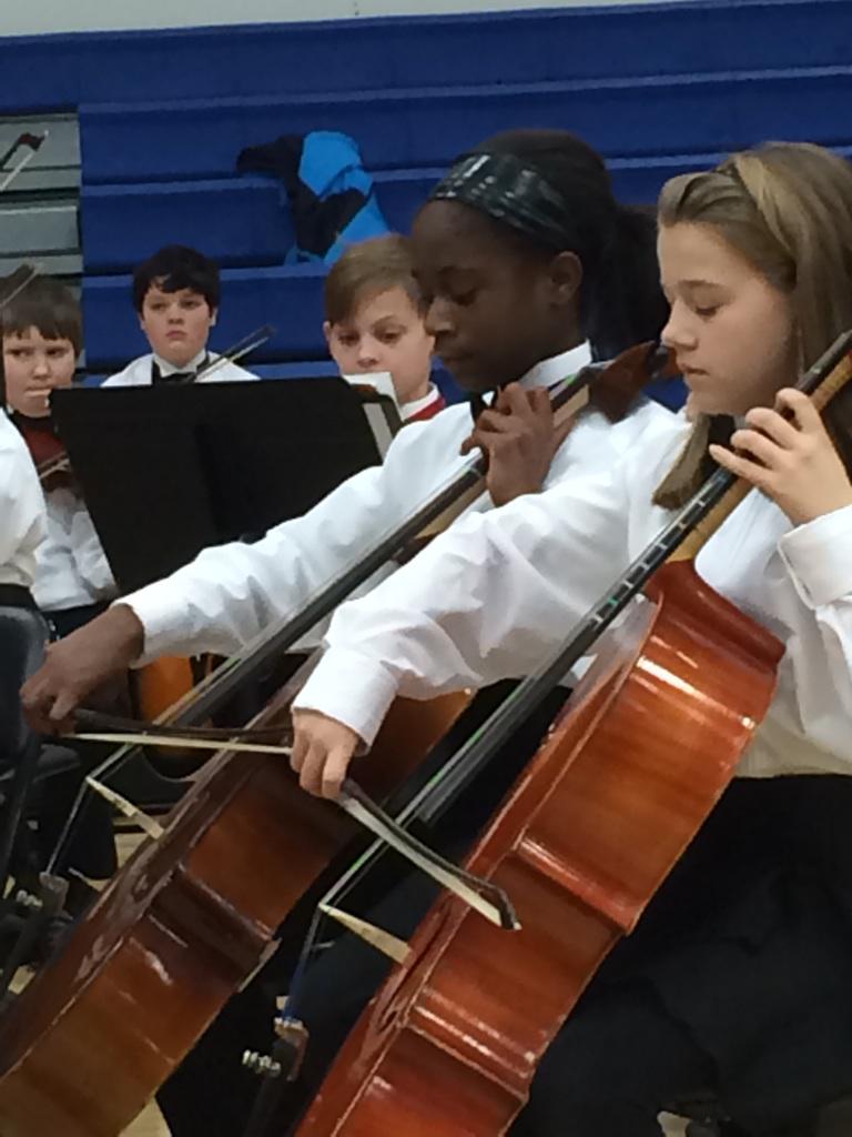 4n4schools's tweet image. Thanks Mr.Stanley &amp;amp; Mrs.Gibson for excellence in the Performing Arts Dept. for Freedom Intermediate!@franklinspecial