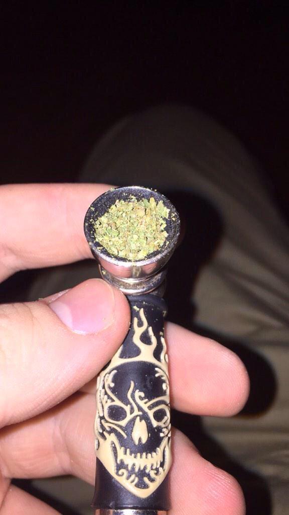 SnapchatView's tweet image. Wake up, smoke weed in my room.