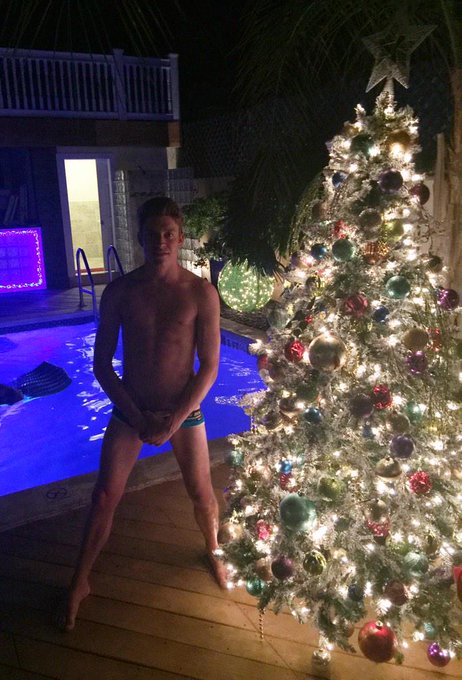 2 pic. Obligatory pics by the Christmas tree #xxxmas #gay #bbbh http://t.co/fhe5Eunb8v