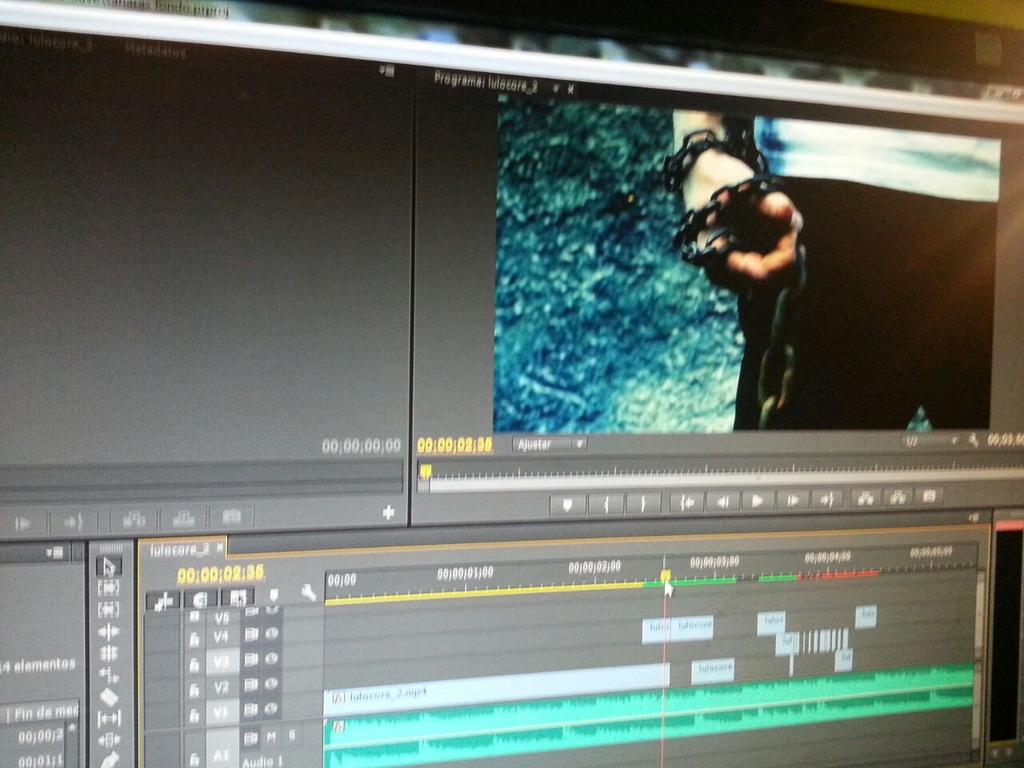 faffa28's tweet photo. Editando para la filmacion del nuevo video de #rencore #sanaras en #tecnopolis #DennProd @PaulDenn21 @rencorenews http://t.co/Gf3Z17DRvk