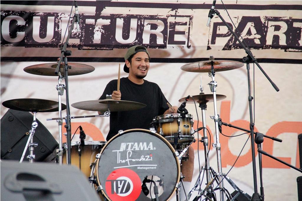 Terimakasih ka <a href="/aldykumis/">renaldy prasetya</a> atas waktunya <a href="/PWGofficial/">Pee Wee Gaskins</a> #Latepost #TeaCupFest14 #SMAN10BEKASI