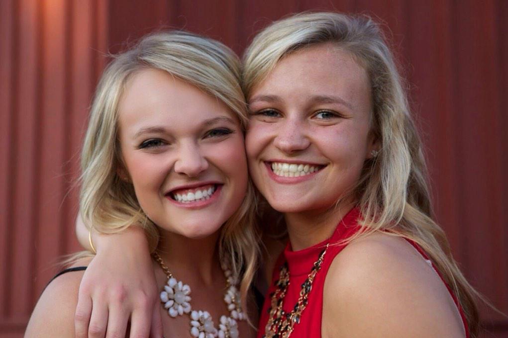 lilredmond18's tweet photo. Happy birthday to the most athletic girl I know #D1 #puckislife #foryounotme #icantskate #lylas http://t.co/8qGPPDXEfF