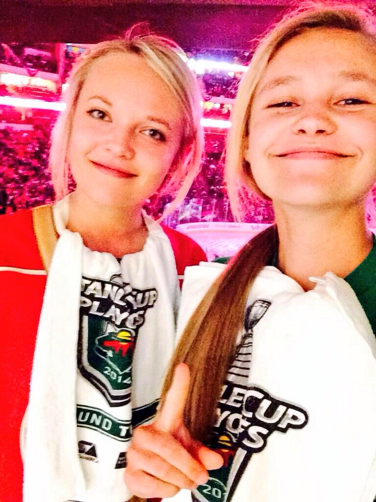 lilredmond18's tweet photo. Happy birthday to the most athletic girl I know #D1 #puckislife #foryounotme #icantskate #lylas http://t.co/8qGPPDXEfF