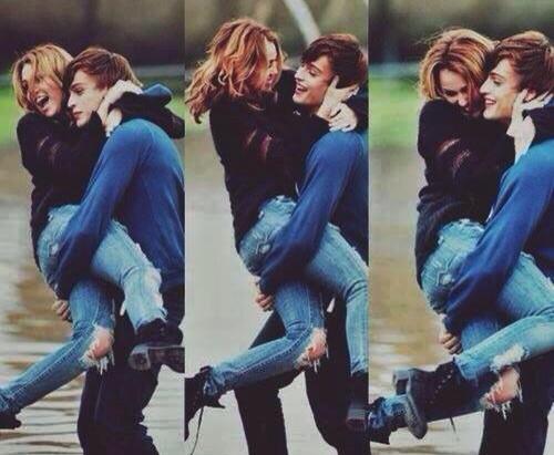 fernande_sophia's tweet photo. Relationship Goals😍😍❤ http://t.co/jzyfaBTIFG