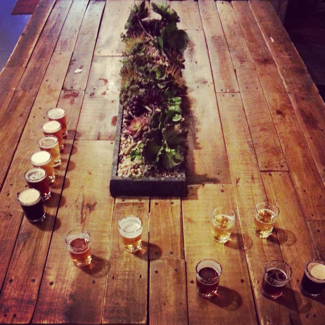 2BrewsTravelers's tweet photo. Bonus stop X413 - @RoughDraftBrew in San Diego, CA
#CraftBeer #beertravel #CAbeer #beer #brewery #roughdraftbrew http://t.co/wNbsciftxH