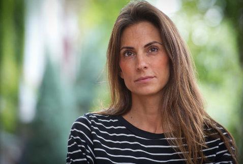 Si Montiel no presenta a mis hijos lo encarcelarán: Versini mile.io/1xsjksz