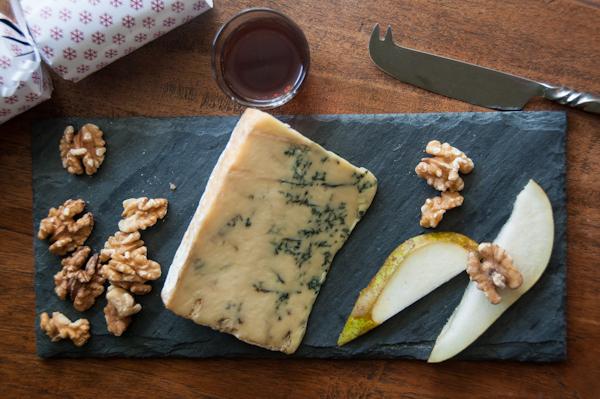 mycustardpie's tweet photo. The perfect Christmas Cheese board ? Tips from @Leithscooking @jonesUAE @CheeseCellarUK &amp; more http://t.co/2f6t6cN9Vx http://t.co/iB5tioNJb7