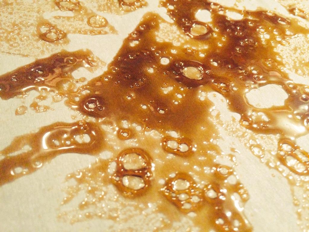 thatfiregold's tweet photo. #SourceExtracts #slab #710 #dabs #bho #dewaxed #weight #thatfiregold #purgedproper #forthepatients http://t.co/W4x9RjzLF6