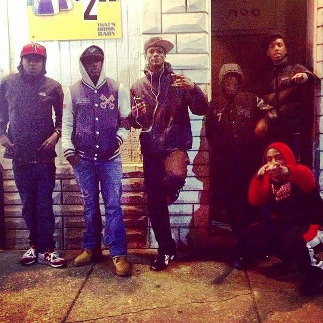 _grovest_quan's tweet photo. Squad Wavy ⛽🅰🆖 Bitch #BigBossEnt #LOE #FreakGoneBlow #Teeonaway http://t.co/yWX6R7fsj8