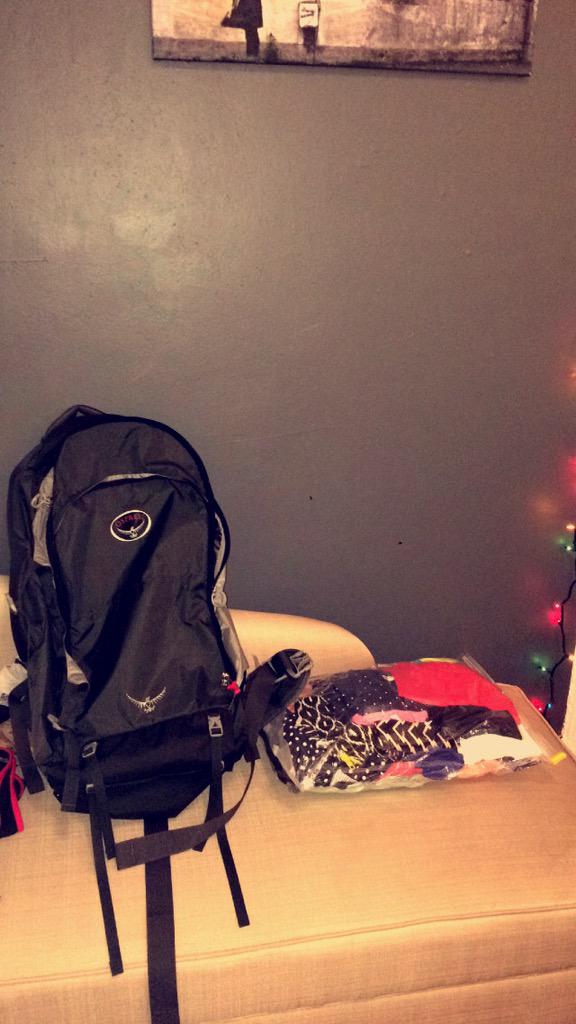 GirlGoneGlampin's tweet image. Some may call me a packing ninja! #asia #tripofalifetime #compressionbags  #longestvacationever