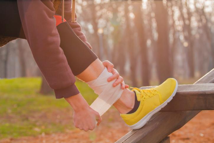 yourwellnessnet's tweet image. The #Best Low-Impact Exercises for Those ... - yourwellness.com/2014/12/best-l… #LowImpactExercises #TraumaticInjury