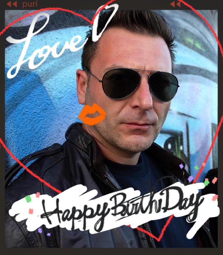  Happy Birthday *DJ Lethal I respect you( ) 