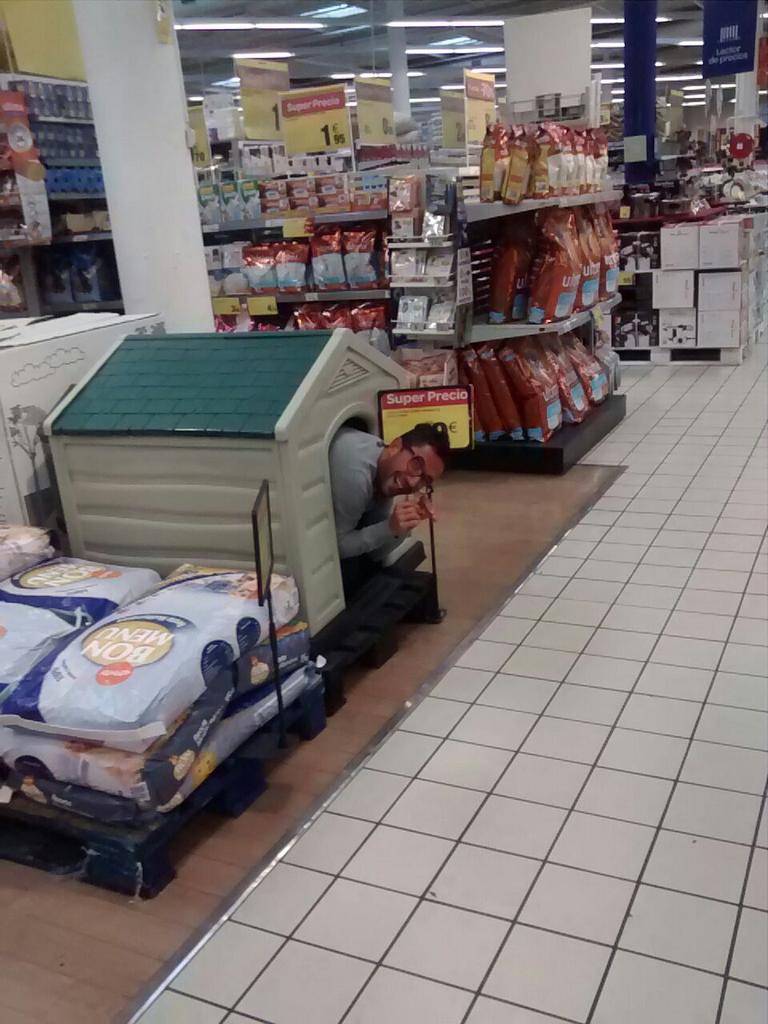 Mi nuevaa casa; ya que perdi las yaves; ese era mi unico refugio
