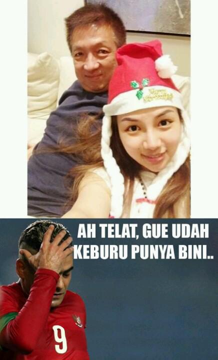 Valencia_INA's tweet photo. "YAH TELAT.." #SportsRace2014 #SuperSoccerMeme @bolanewscom @my_supersoccer http://t.co/mdeZwQ7rv4