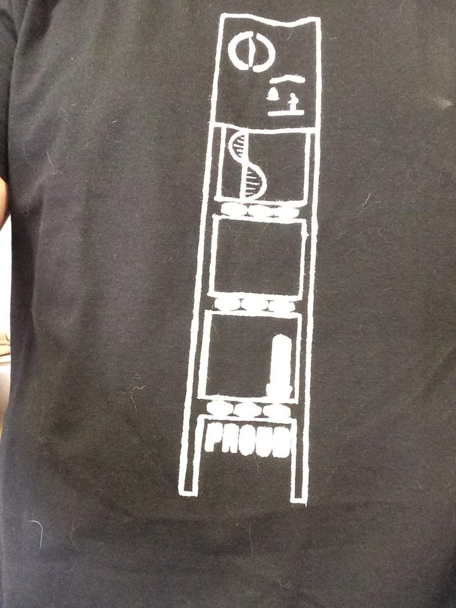 PPBradford's tweet photo. I’m wearing my @UseorOrnament Shipley town hall clock t-shirt today. And I don’t even live in Shipley. #crazy http://t.co/XCqrlsony4