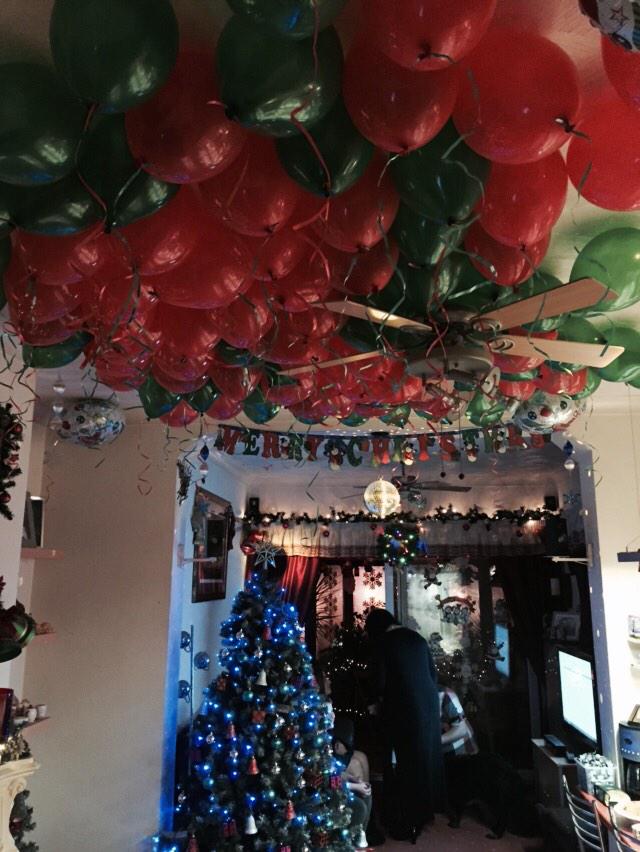 CaunceStr5173's tweet image. What a fab Caunce St Christmas Party. Who's place next year !!!! Well done all, for making it a success. Steve x