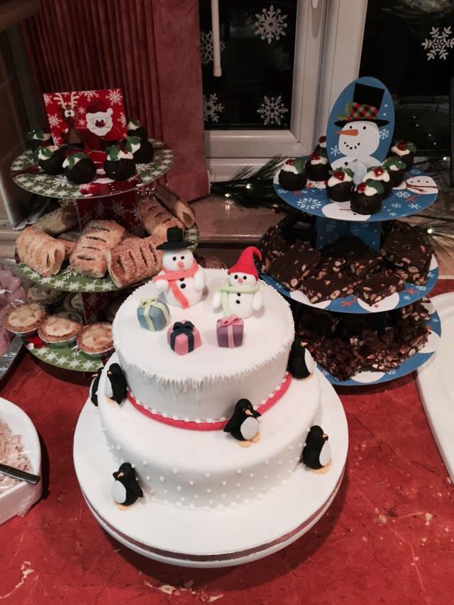 CaunceStr5173's tweet image. What a fab Caunce St Christmas Party. Who's place next year !!!! Well done all, for making it a success. Steve x