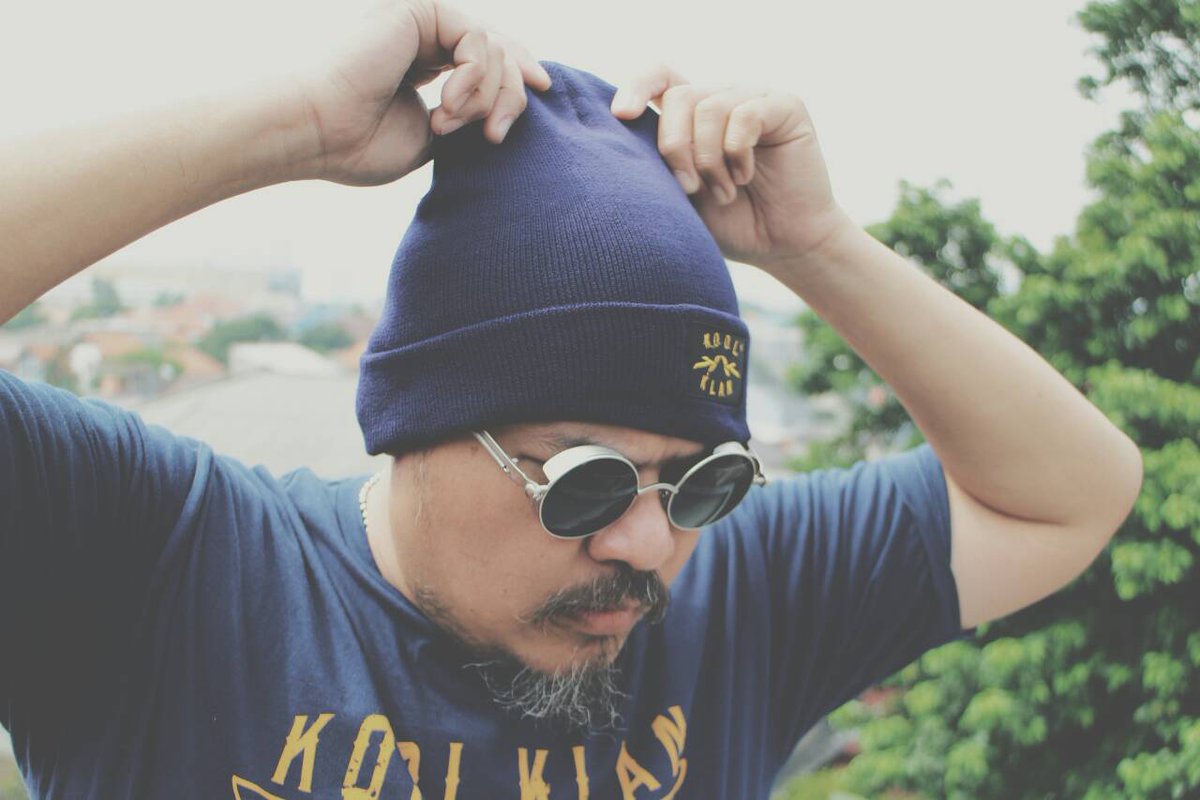 ombags's tweet photo. Dapatkan brand gue @koolklan_id  @ bazar summarecon bekasi 18 des - 17 jan 2015 di @HEYHO area // disc 30% all item http://t.co/440uXUz14Y