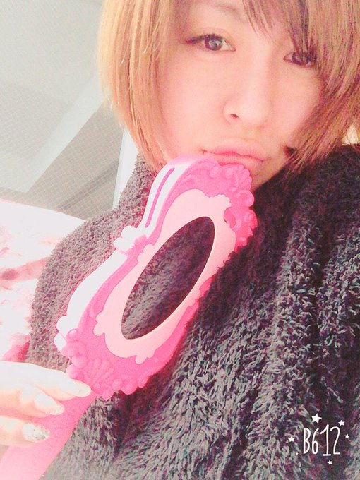 これなんでしょ( ˃̣̣̥&omega;˂̣̣̥ ) http://t.co/pOjMJQ73jx