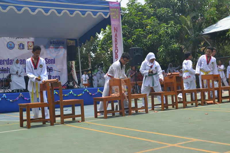 Permalink gambar yang terpasang