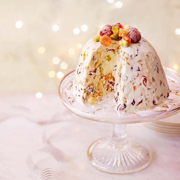 deliciousmag's tweet photo. All the drama of the Christmas pud without actually being one. Perfect for making ahead http://t.co/HtCCwwflyx http://t.co/za3Ka6y4V1