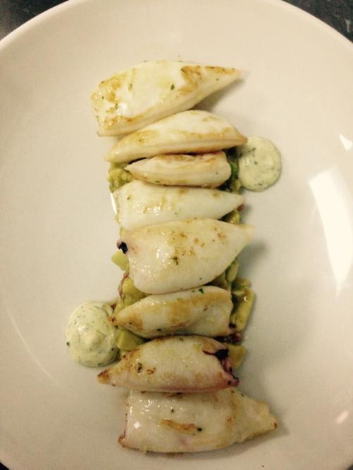 Madreeee!! qué ricos los chipirones con tartar de atún en <a href="/MYVEG/">Sarah Israel</a> .Hoy nos enseñan a <a href="/CanalCocina/">Canal Cocina</a> sus secretos!!