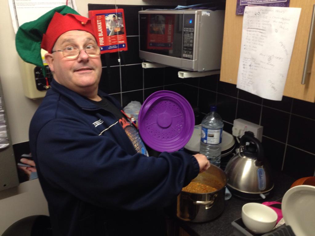 clairelscott's tweet photo. Who said baking day was all about cakes? Graeme with his fantastic chilli!@Tesco3303 @malik_charlotte @poolieshrew http://t.co/2y6kDjf2BH