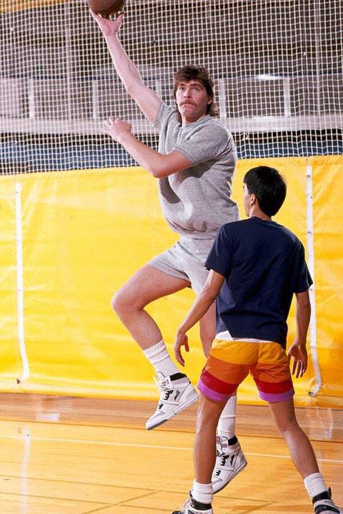 Happy 50th birthday to the man, the legend, Arvydas Sabonis. 