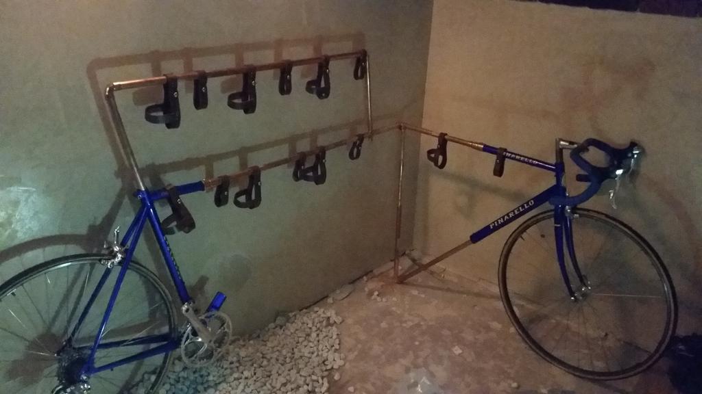 NBenintendi's tweet photo. Création d'une nouvelle cave à vins. http://t.co/n9f7LdSy60