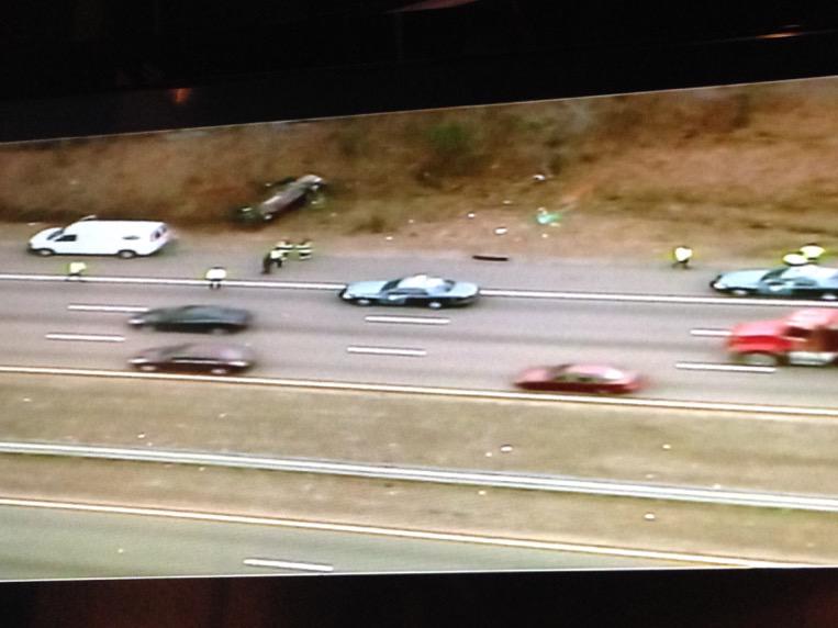 TRAFFIC ALERT Overturned car, 24
Northbound prior to Route 139. Car into woods. Photo from <a href="/TotalTrafficBOS/">TTWN Boston</a> chopper