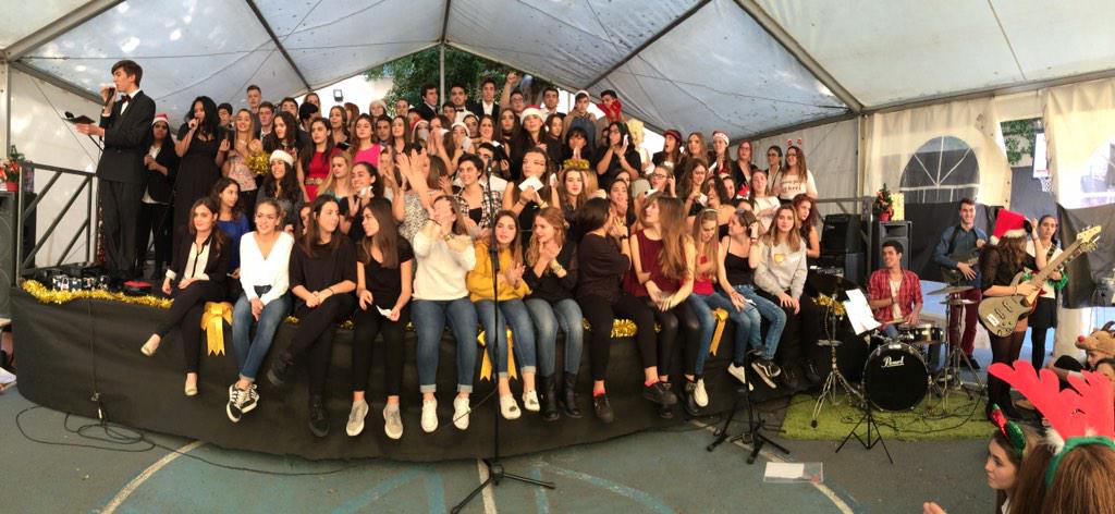 PurezaSantaCruz's tweet photo. Finalizamos con un GRACIAS enorme a nuestros chicos de 2BAC que han hacho de esta fiesta una GALA! http://t.co/O0qlEBEPsA