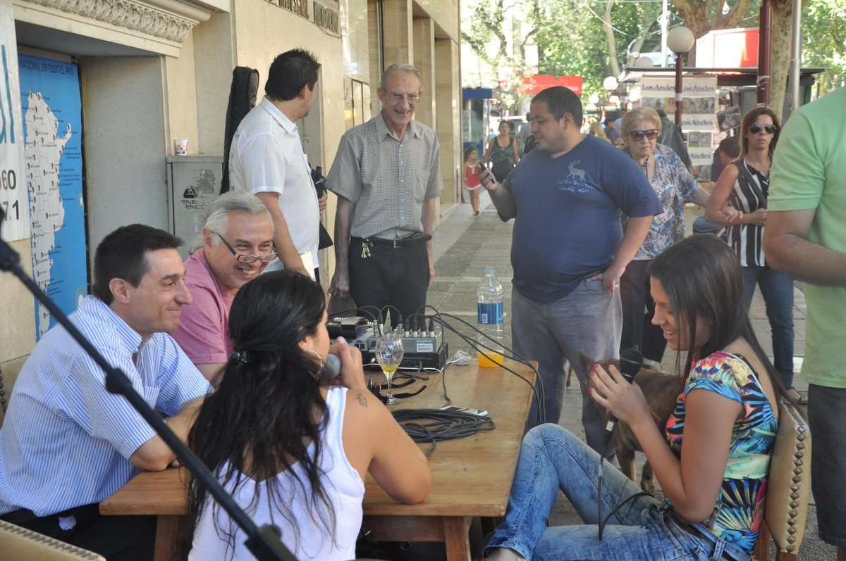 mendoza_tur's tweet photo. "Uno de los objetivos que nos hemos puesto en nuestra gestión es el de potenciar el turismo de Reuniones". J.E http://t.co/q7amUwhrYz