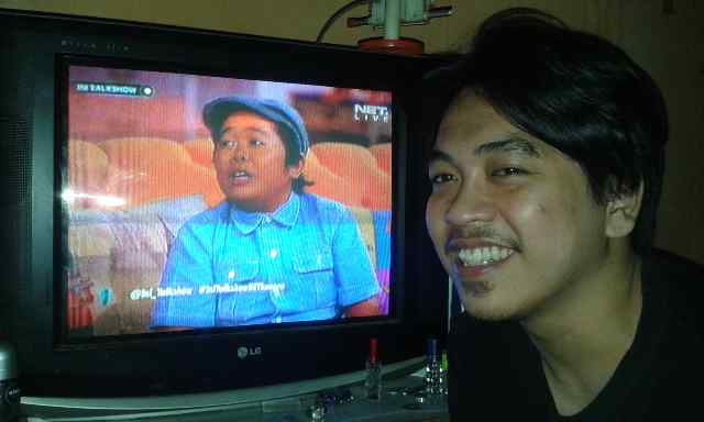 cheVotbaT's tweet photo. Om adul lagi curhat zaman belajar ngelawak sama pak bagito , sediiih tapi kocak @Ini_Talkshow #IniTalkshowNETkangen http://t.co/ajY6rhD5uV