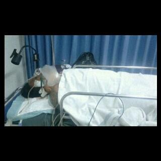 ilhamagustus19's tweet photo. @daru_dono gwsmencepetsembuhyaaguadananak2pngntertawabarenglagikitadisiniselaluberdoabuatlukkok http://t.co/agfW6dKmlN