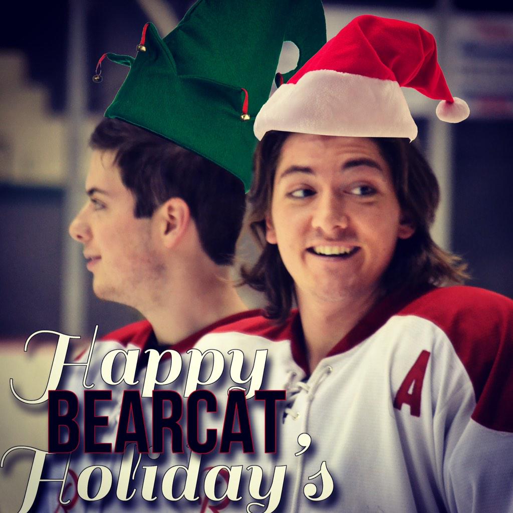 UCIceHockey's tweet photo. Happy Holiday's from Bearcat Hockey! #SpreadingHolidayCheer #DatFlowDoe http://t.co/DsulFim8to