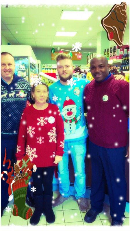 #R18TT Xmas jumper day! getting Dave in the photo has to be worth 10 points! <a href="/hmpilling/">Hannah Barnes</a> <a href="/davemcculla/">Dave McCulla</a> @haydentotty102