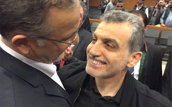 EnginSezen's tweet photo. Hangisi serbets hangisi tutuklu! http://t.co/6fniLZhTc9