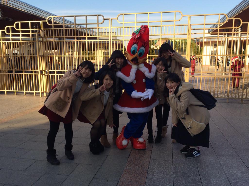 いちねんごくみ tweet media