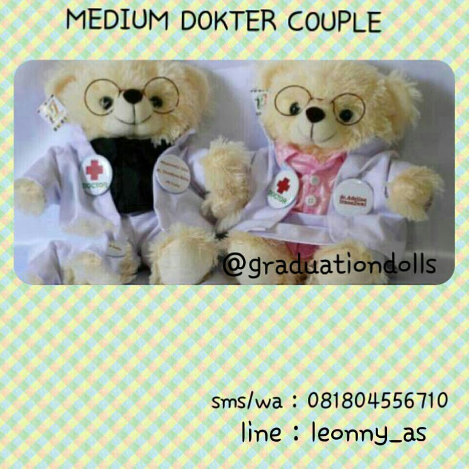 Boneka dokter |twitter : <a href="/graduation_bear/">graduationbear</a> |instagram : @graduationdolls #dokter #dokter #bonekadokter #hadiah #kado
