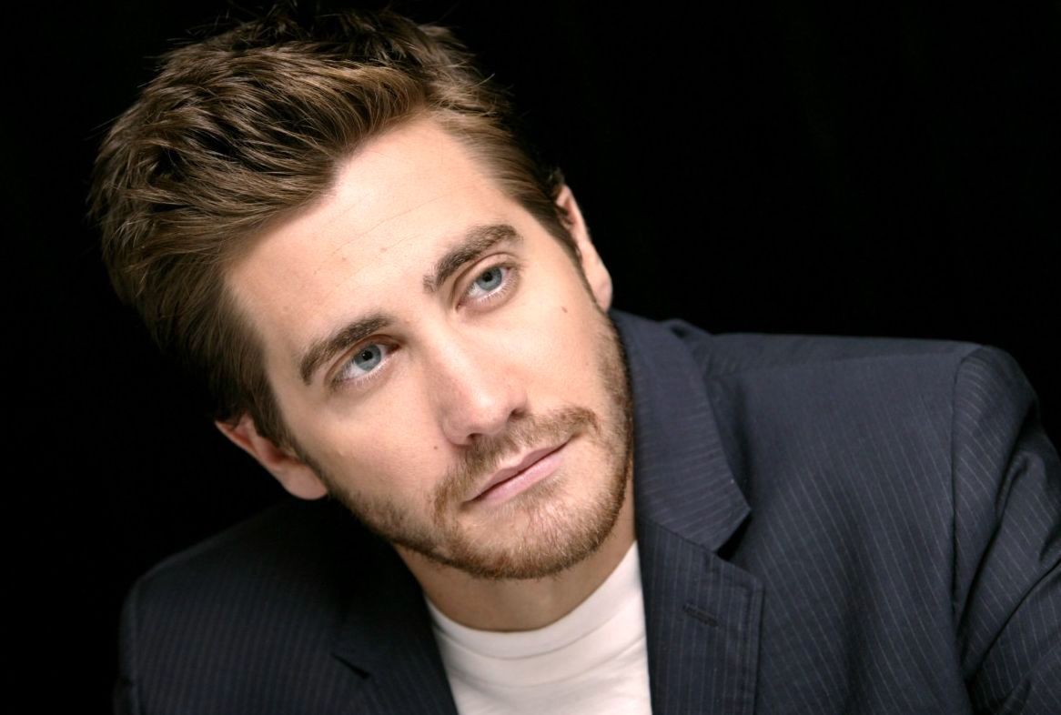 Happy Birthday to Jake Gyllenhaal! The and Actor turns 34 today! 