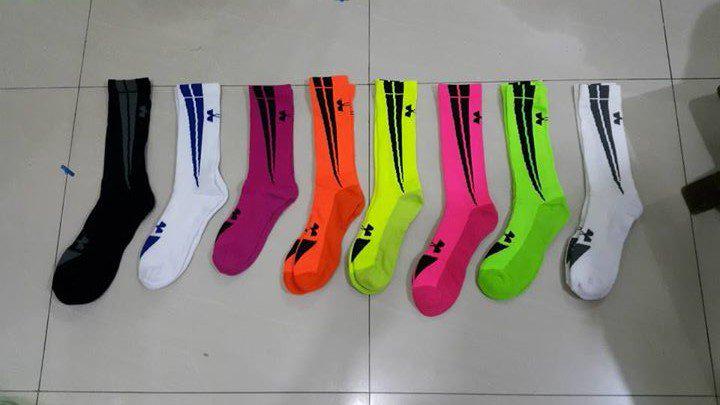 Kaos kaki underarmor