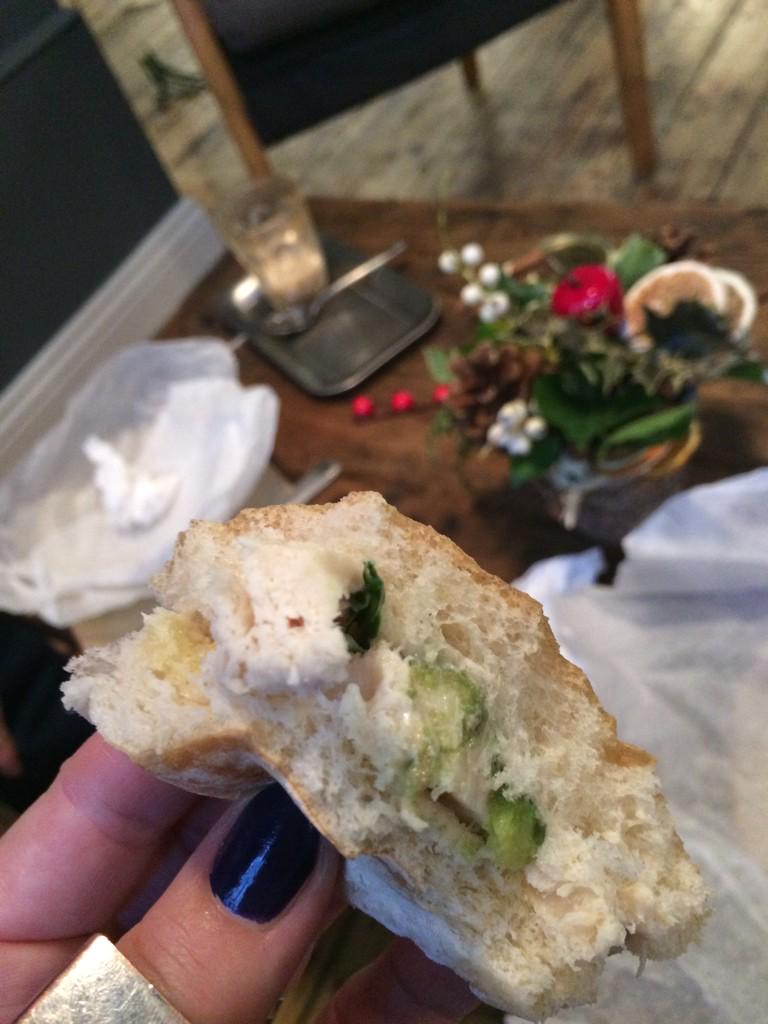 wacka73's tweet photo. Chicken n Avacardo sandwich for lunch thought of u!!! @kazadavies #goodmemorries http://t.co/ZhyVH7hemI