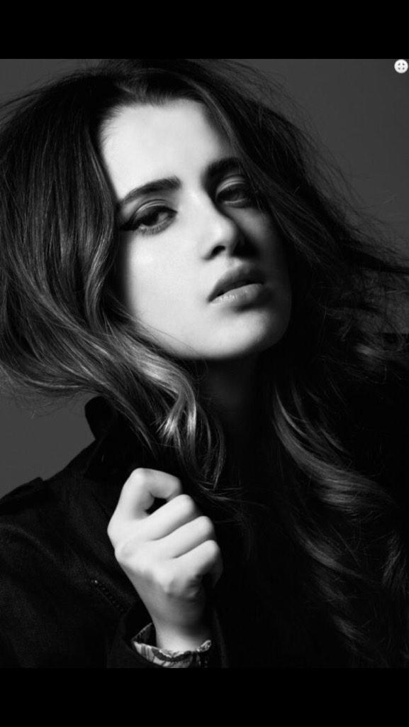 😍 I'd bang her so hard