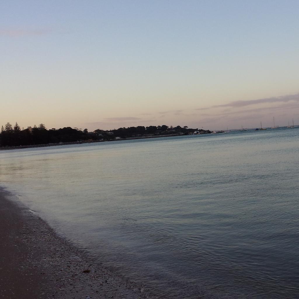 NathanPaulSwim's tweet photo. #sunset #sunrise #sun #pretty #beautiful #orange #nps http://t.co/WMcbvQY0PG