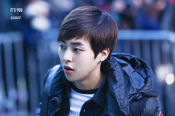 EXOCASTLE's tweet photo. [HQ] 141219 Arrived at KBS Building - Xiumin
cr: It's you
https://t.co/ncb6lqKZ5Q http://t.co/xS1Ia8W5kD
