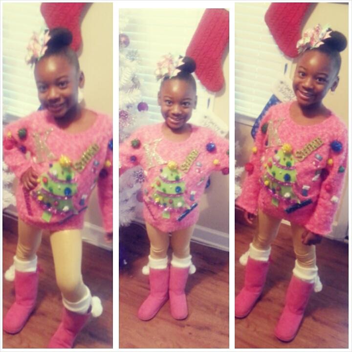 Camille09_'s tweet image. The cutest, Ugly Christmas sweater wearing munchkin I ever did see! 😍 #Kamiyah