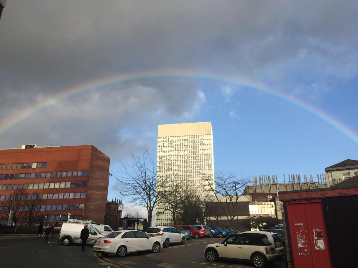 RachelH0's tweet photo. Sometimes there's reward for going to meetings @sheffielduni ... Arts Tower in full glory earlier today http://t.co/umcDIAssGa